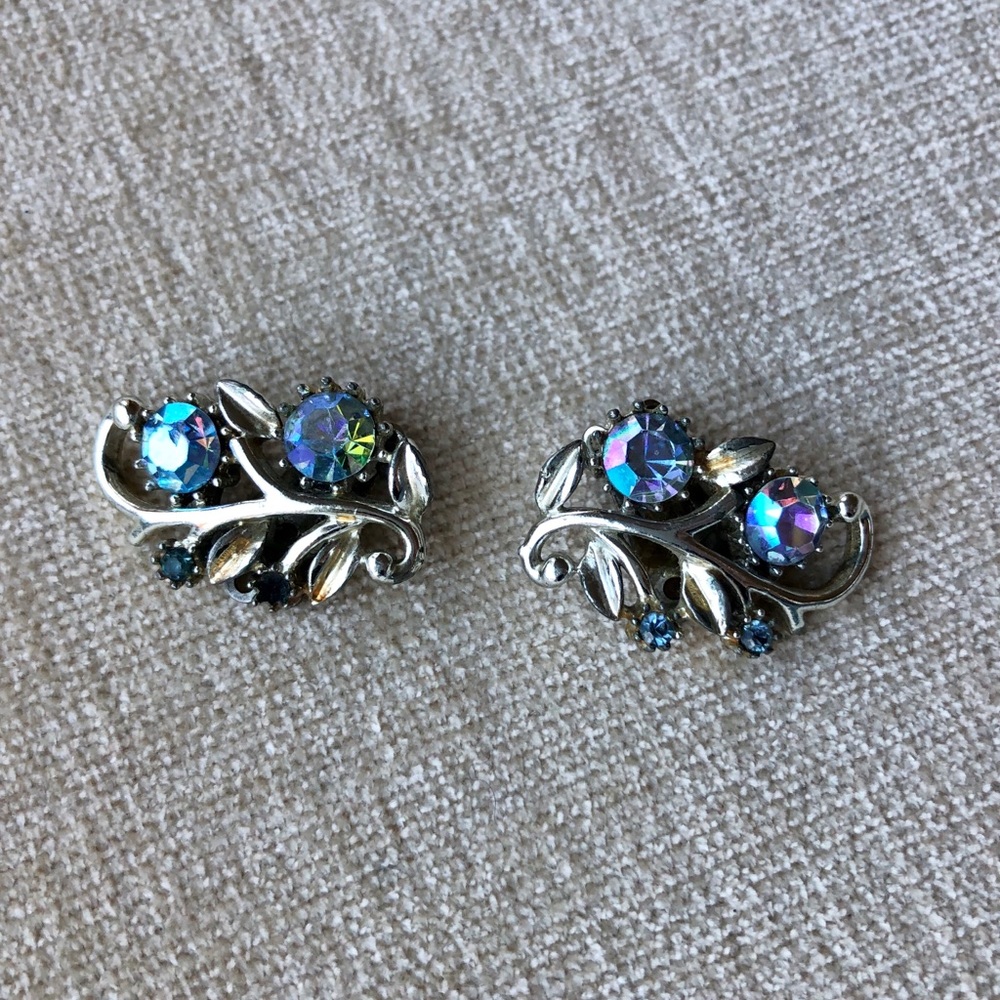 Vintage Aurora Borealis clip on earrings